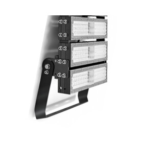 150 Watt LED Fluter Strahler Sportplatzbeleuchtung für außen/innen 5000 Kelvin 60°